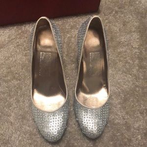 Ferragamo sequin gorgeous shoes